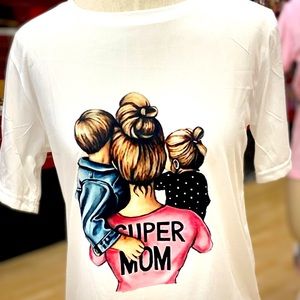 Súper mom  tshirt soft fabric perfect for mother day!!!